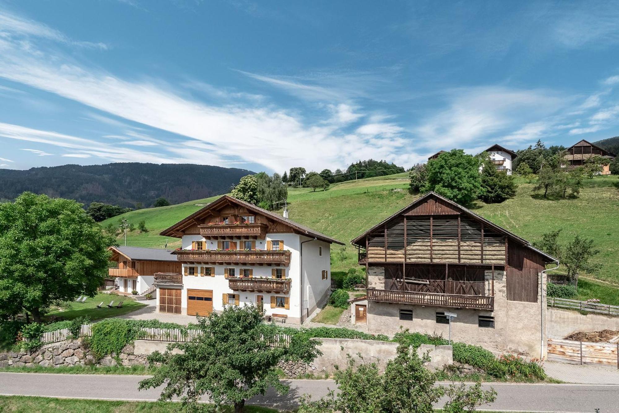 Hauserhof Chalet In Villanders - Moderne Wohnungen Mit 2 Badezimmer Und 2 Schlafzimmer Ngoại thất bức ảnh